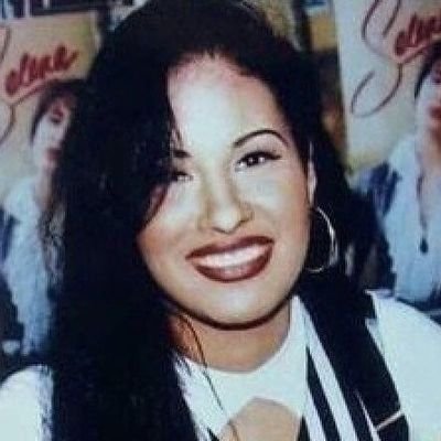 jessikafernands's profile picture. — how do u want to be remembered? she answered: 'not only as an entertainer, but as a person who cared a lot and I gave the best that I could.' • Selena ♡