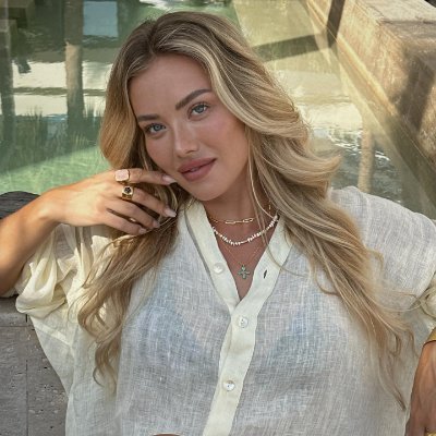 _NaomiBlake's profile picture. Collecting moments, one adventure at a time