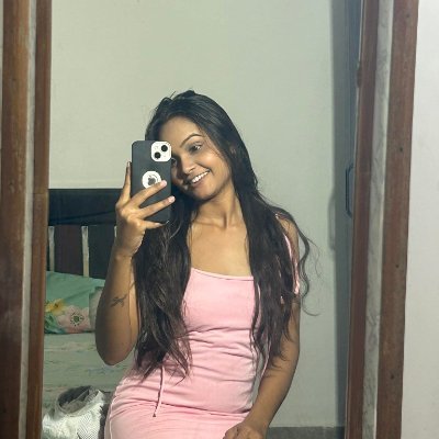 lovli93684's profile picture. Follow