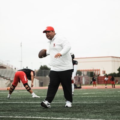 CoachSilvernail's profile picture. Christian/Husband/Father. LBCC Associate Head Coach/Special Teams Coordinator 2025 AFCA 35 Under 35 #VGOH #GCST #FocusEnergyEffort