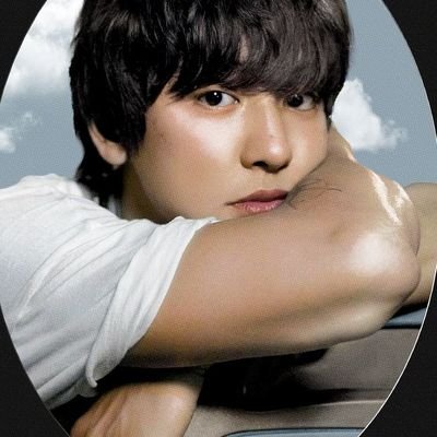 loeygraphs's profile picture. for🍒 —⁠ ☆ chanyeol ☆ | busy atm |