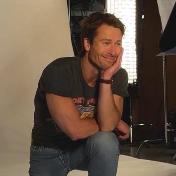 avocadostained's profile picture. pedro, the pitt, superman, and top gun enthusiast | All eyes on🇵🇸🇸🇩🇨🇩| she/her adult | DMs ARE BROKEN