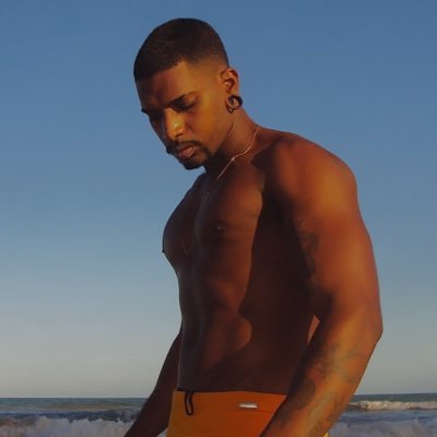 opavamo's profile picture. Privacy: https://t.co/eyi4mqY38e