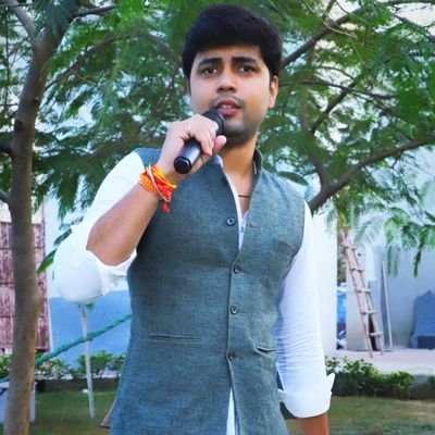 Vickyraihindu's profile picture. 