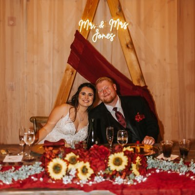 OfficialJones15's profile picture. Assistant Men’s Soccer Coach at Allegheny College 🐊  Husband, Coach, Villa Fan 🦁