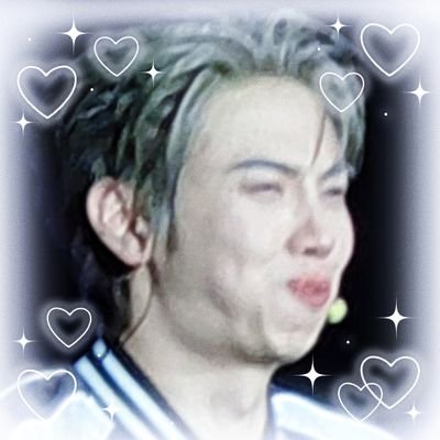 maakeab's profile picture. 