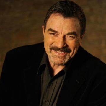 Selleck701Tom's profile picture. My story is one happiness, I'm grateful for every chapter ❤️ 😘