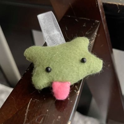 burgundying's profile picture. 