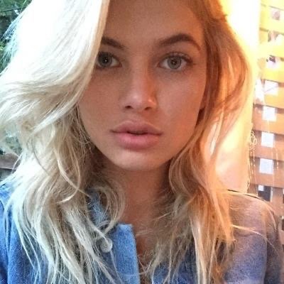 ASHotPink's profile picture. my art for sale check out link 
https://t.co/Cmv8tibSkE

Hot Pink - AS (formerly page when was twitter) 
Hot Pink Co. Brand Name