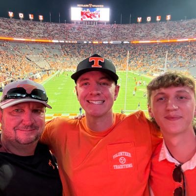 bkbassham11's profile picture. God loving husband-father. Trying to be better today! Sports fanatic who coaches and loves America 🇺🇸the Vols 🍊,Yankees⚾️. 🦅⚾️