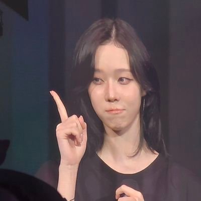 sibforyoux's profile picture. 🔕⁰¹⁰¹/⁰¹⁴⁷ | (n.) 𝙩𝙧𝙖𝙫𝙚𝙡 𝙩𝙞𝙢𝙚 𝙙𝙞𝙖𝙧𝙮 with wintering #겨울이버블 & fujifilm @filmracha & nur @nurdesoraya | ✳︎ i told sunset about  💛🩵 + 🐱🐶 ✳︎