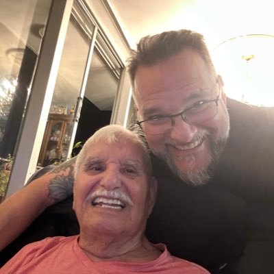 BIGGBOSS08's profile picture. Hard working 🇺🇸-🇨🇺born and raised in the greatest country in the 🌎. Born again, Husband, Father, Truth Seeker and Conservative! Amen 🙏🏻