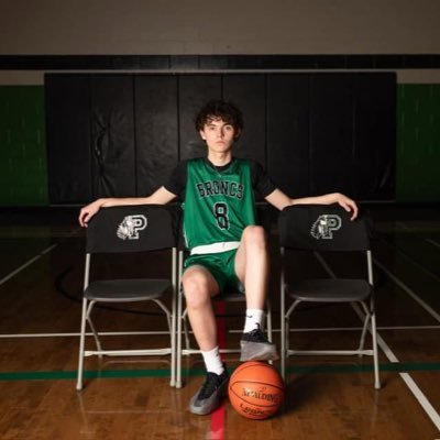 Ethanyoyohoops's profile picture. Class of 2027/2028|Ponoka, Alberta|6,0 sg|Ponoka Composite highschool