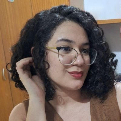 eumonamu's profile picture. uma mente meio caótica com um coração risonho / skin noveleira