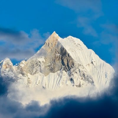 SunitaTimilsin5's profile picture. मात्र मेरो Mirror को फ्यान ❤️(खुद कि फ्याभ 😉) #Medical_student💊💉 #literature❣️ #sports 🏏⚽️⛹️‍♀️ #Music 🎧 #traveling 🌏#Movies 📽 #LM_10 ❣️