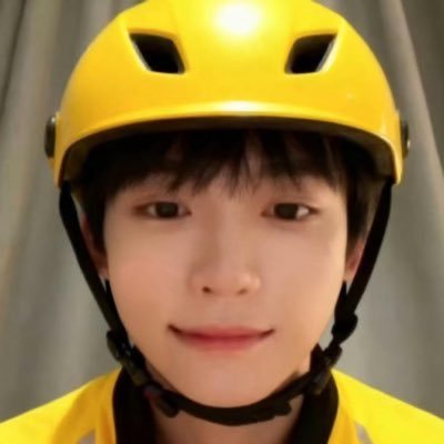 arthurziyu's profile picture. unfiltered yapping zone for tianziyu