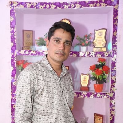 Schoudhary_Rj21's profile picture. 🕉️
💯💯💯% Followback 
श्री वीर तेजा जी
#Teem_ RLP