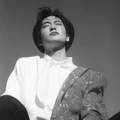 Jfehyun's profile picture. He drew from Oldtown’s marrow, aflame with Hot Blud, letting the lighthearted bend to his will. For him, Sana is the only light he chases.