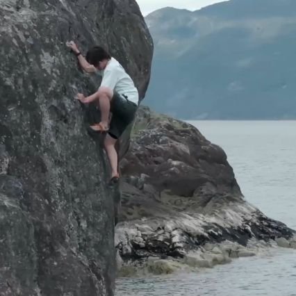 buahbuahan1111's profile picture. 