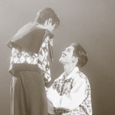 xi_bjzx's profile picture. "ถ้าพี่ไม่เลือก จะเสียใจป่ะ"