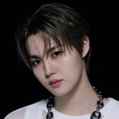 archiveoftrsr's profile picture. all photos free for use #TREASURE