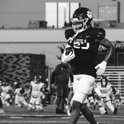 BrandonA_05's profile picture. class of 28’ / Loyola high school / WR,CB/ 6’0/ 170lbs/ 4.0 GPA/ 100 m: 11.2 / 200 m : 22.78 @LoyolaAthletics @loyolahigh @loyolaTFXC
