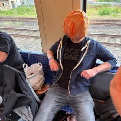 Seb_Lutz_VRA's profile picture. 