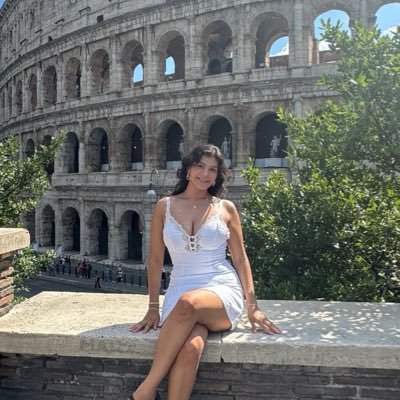 dianapv04's profile picture. 