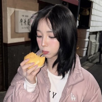 beoheartrina's profile picture. mostly yapping mainly æ & njz 🐇જ⁀•. ‘⟡