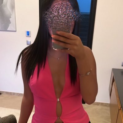 muchooloovee's profile picture. 