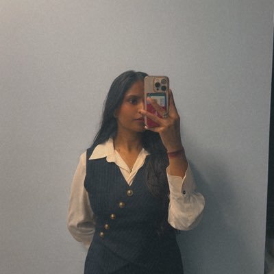 agrawalshreya22's profile picture. Simplifying.