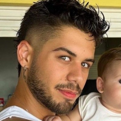 portianacastela's profile picture. jurídico ana castela e zé felipe • CRF