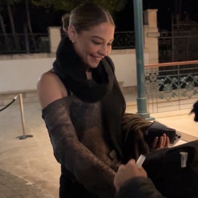 toxickjss's profile picture. ⠀⠀⠀⠀ ⠀⠀⠀⠀⠀⠀⠀⠀ ⠀⠀⠀⠀⠀⠀⠀⠀ ⠀⠀⠀⠀⠀⠀ ༄ ‧₊˚ sleepless in the onyx night but now, the sky is opalite ✩