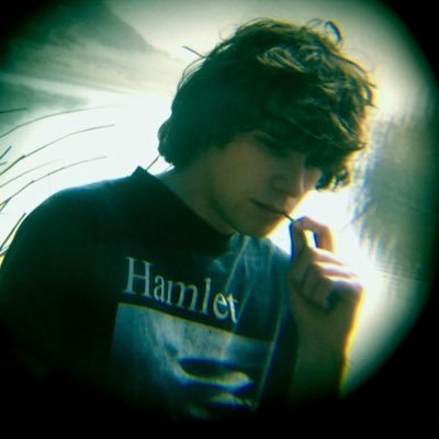 cryptmog's profile picture. 23 | israeli | br/ap #HAUNTEDMOUND4EVER #hmtwt #drugtwt
 Buckbrap’s best fan 💨