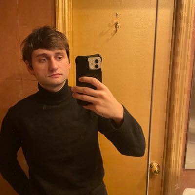 gaynick_'s profile picture. 