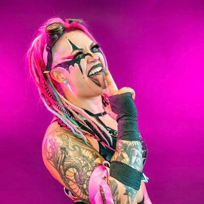 ThundrdomeStyle's profile picture. Hard hitting, bad joke making asshole
🍻 FUCK IT WE BRAWL 🇺🇸🇯🇵 🤡🤘🏻 World's worst womens wrestler 💅