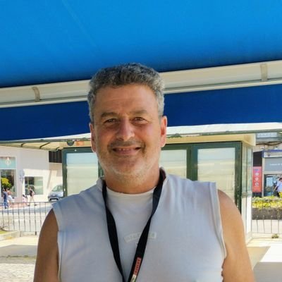 LastraBaron's profile picture. Nacido en Santander en Julio del 68.