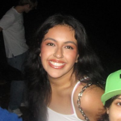 freetimefike's profile picture. music & sports sometimes @celtics @dodgers 💚 💙| mexicana 🇲🇽❤️ | 20 😚| she/her