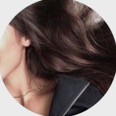 mnar28882's profile picture. "أُريدُ لمَن أُحِبُّ أن يكونَ حرًا حتى منّي "