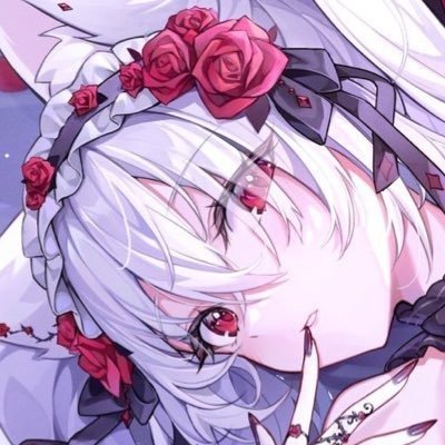 _noamarie's profile picture. Built from moonlight and roses 🌙🌷 soft enough to smile 💋 sharp enough to cut  💄