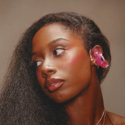 sarinadesir's profile picture. 🇭🇹| 乁໒( ͡◕ ᴥ ◕͡ )७ㄏ𝑰 𝒍𝒐𝒗𝒆 𝒎𝒖𝒔𝒊𝒄 | ❦ HAITIAN POP STAR ❦ | What U Didn’t Know EP Out Now ⋆𖦹 °.🐚⋆❀˖°🥝 sarinamusicbookings@gmail.com