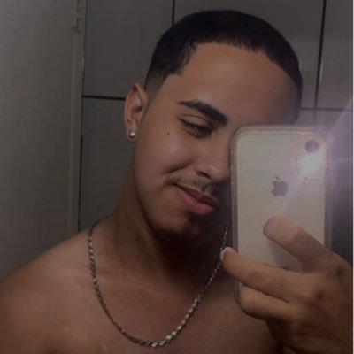 LCruz17164's profile picture. aquariano nato ♒️, sou engraçadinho 🫢, gosto mto de meme😅