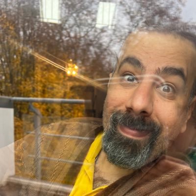 leonmoh's profile picture. مرگ کسب‌وکار من است.