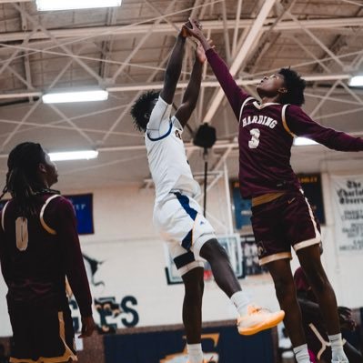 Nixonwright_'s profile picture. 6’6 Class Of 2027 Combo Guard | East Mecklenburg High School | 1of1 Elite Pro16 |Cell..980-729-3159| email:@nixonwrightjr@icloud.com