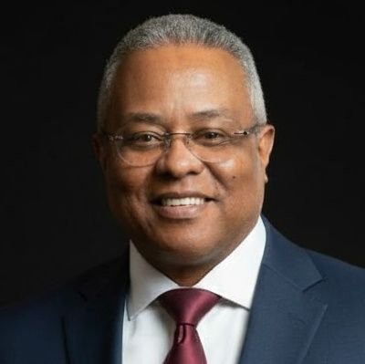 eder_william's profile picture. • Pastor Auxiliar AD Belém Setor 107
• Doutor em Ciências da Religião
• Casado @terapeutaleilasantos
• Professor Universitário
• Palestras • Cursos • Livros ⬇️