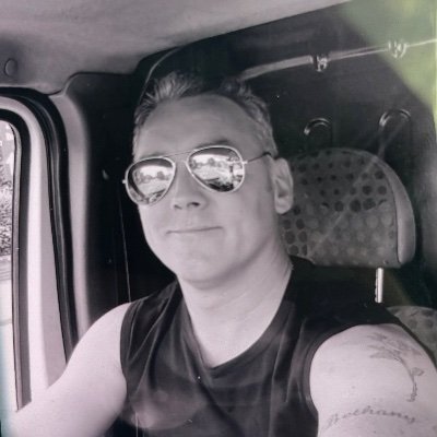 Starmer hates farmers,oldies,teen girls and Brits!