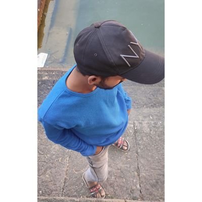 Kalyancherry98's profile picture. NEVER MESS WITH PK VK🔥🤙#PawanKalyan❤✊ #RamCharan❤ #Prabhas❤ #NANI❤ #Chiru❤  #Virat Kohli❤‍🔥#RCB😎💥 #Janasena🔯 #Na Katte Kale Varaku Kalyan & Kohli Fan ye✊❤