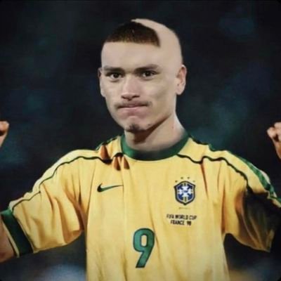 AlfieRooney13's profile picture. Twitter Bio Mate