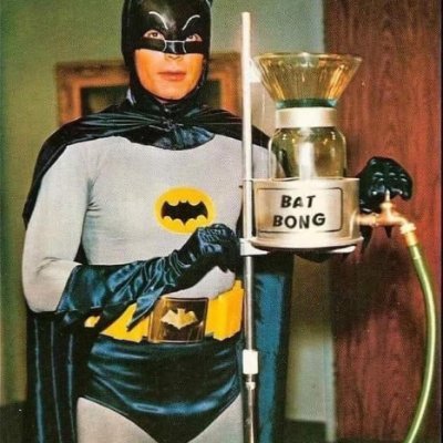 theelbow271's profile picture. Wag more, bark less