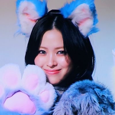 queenofitzy's profile picture. she/her | 20+ ♡ #RYUJIN #류진 #ITZY #있지 #MIDZY